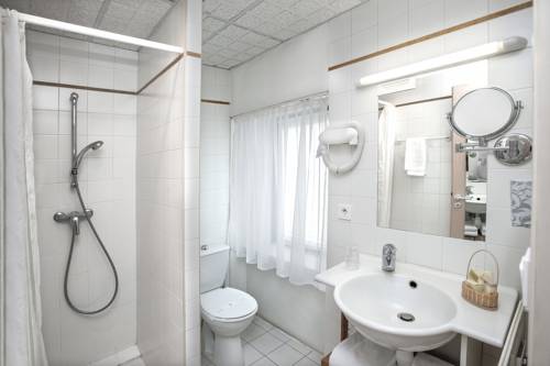 Imagen de la habitación del Hotel Restaurant de la Poste et La Grange D&eacute;tente, espace bien-&ecirc;tre. Foto 6