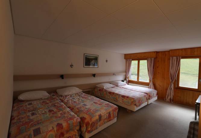 Imagen de la habitación del Hotel Restaurant de la Telecabine. Foto 7