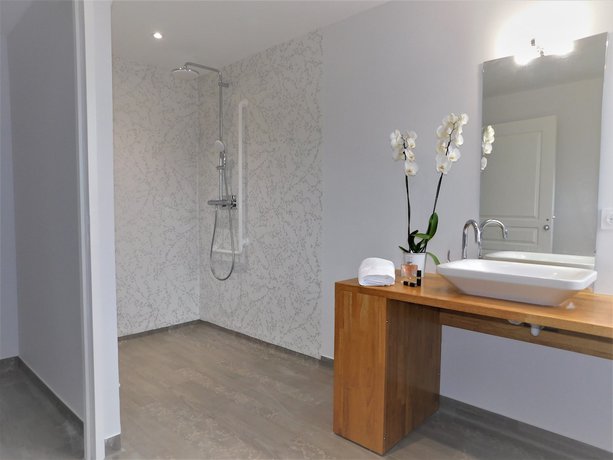 Imagen de la habitación del Hotel Restaurant des Augustins. Foto 4
