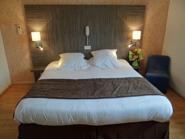 Imagen general del Hotel Restaurant des Thermes, Castera-Verduzan. Foto 8