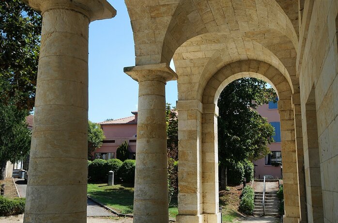 Imagen general del Hotel Restaurant des Thermes, Castera-Verduzan. Foto 11