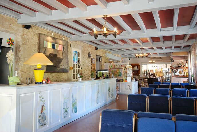 Imagen general del Hotel Restaurant des Thermes, Castera-Verduzan. Foto 16