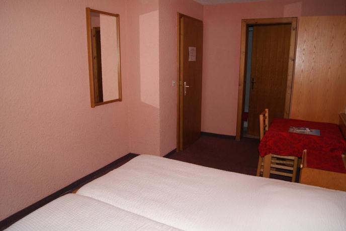 Imagen de la habitación del Hotel Restaurant du Cr&ecirc;t. Foto 14