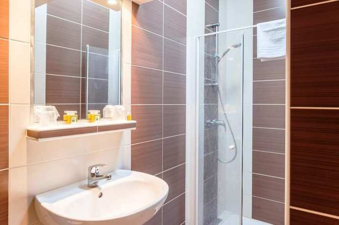 Imagen de la habitación del Hotel Restaurant du Lac. Foto 7