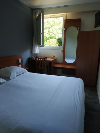 Imagen de la habitación del Hotel Restaurant du Lac. Foto 18