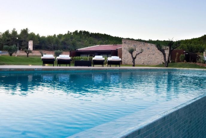 Imagen de la piscina del Hotel Restaurant el Molí. Foto 20