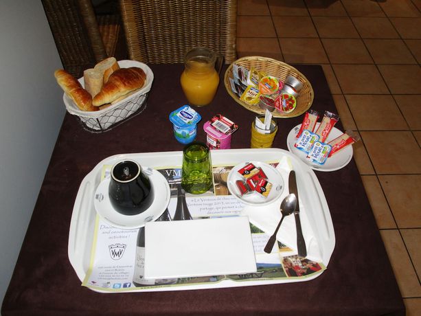 Imagen del bar/restaurante del Hotel Restaurant l\'Escapade. Foto 4
