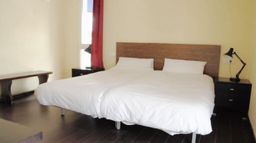 Imagen de la habitación del Hotel Restaurant la Mecedora. Foto 10