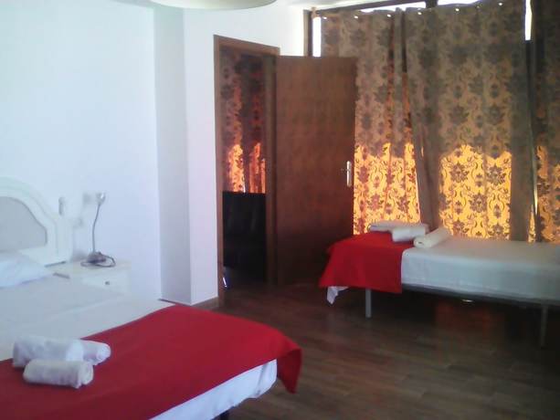 Imagen de la habitación del Hotel Restaurant la Mecedora. Foto 11