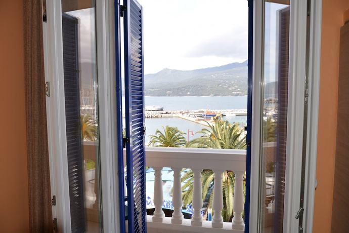 Imagen de la habitación del Hotel Restaurant le Bellevue, Propriano. Foto 9