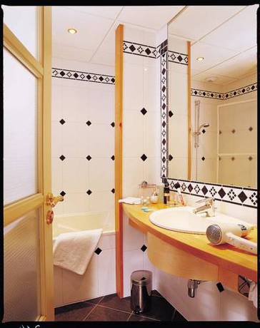 Imagen de la habitación del Hotel Restaurant le Strasbourg. Foto 10