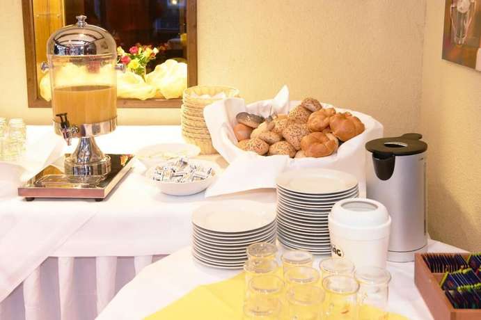 Imagen del bar/restaurante del Hotel Restaurant zur Linde. Foto 2