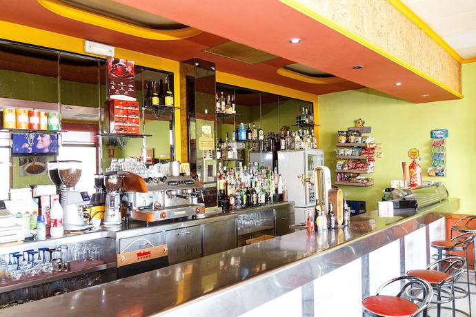 Imagen del bar/restaurante del Hotel Restaurante Altabella. Foto 5