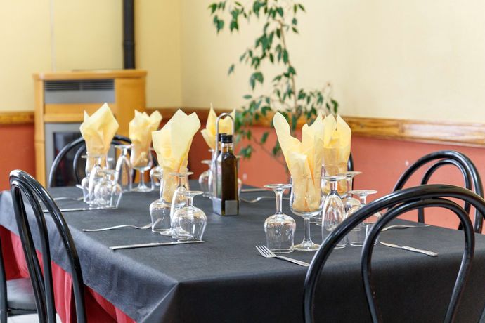 Imagen del bar/restaurante del Hotel Restaurante Altabella. Foto 8