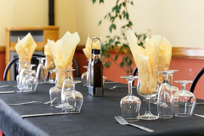 Imagen del bar/restaurante del Hotel Restaurante Altabella. Foto 12