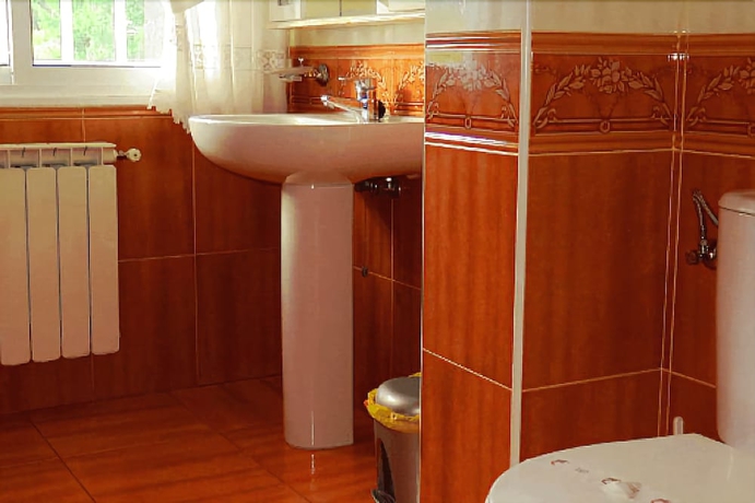 Imagen de la habitación del Hotel Restaurante América. Foto 10