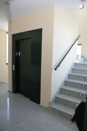 Imagen de los interiores del Hotel Restaurante Bruma. Foto 12