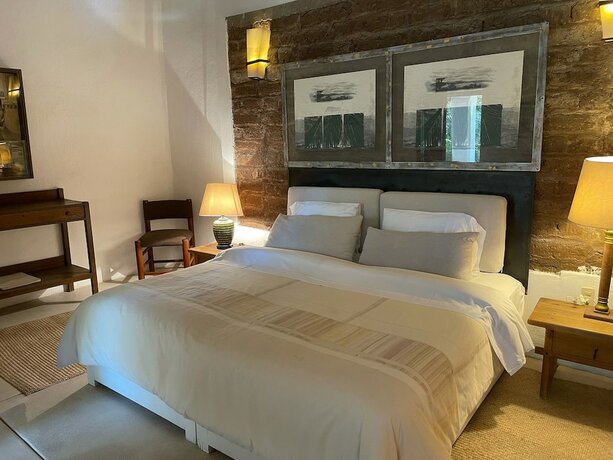 Imagen de la habitación del Hotel Restaurante Casa Lim&oacute;n Malinalco. Foto 19