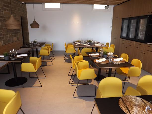 Imagen del bar/restaurante del Hotel Restaurante Casa Luisa. Foto 3