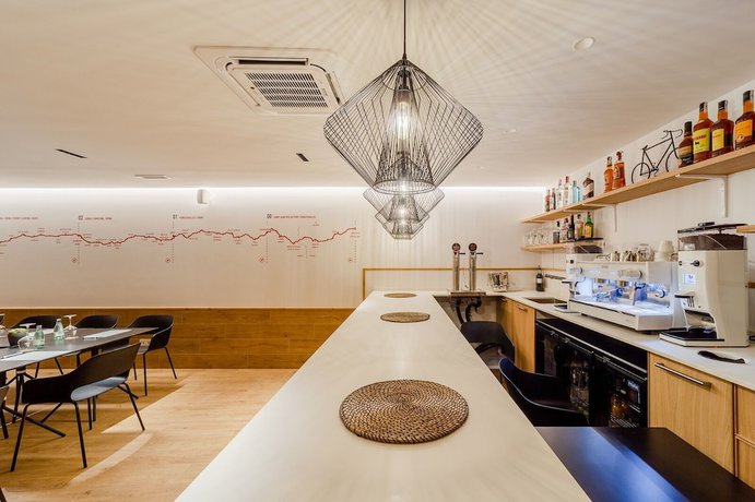 Imagen de los interiores del Hotel Restaurante Casa Luisa. Foto 20