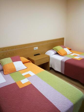 Imagen de la habitación del Hotel Restaurante Cazador. Foto 5