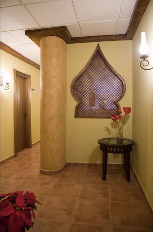 Imagen de los interiores del Hotel Restaurante Cerrillo De San Marcos. Foto 10