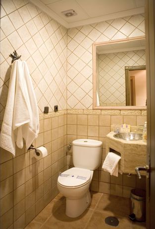 Imagen de la habitación del Hotel Restaurante Cerrillo De San Marcos. Foto 8