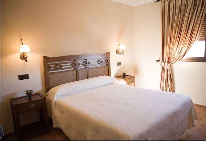 Imagen de la habitación del Hotel Restaurante Cerrillo De San Marcos. Foto 9