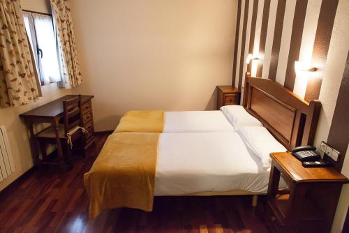 Imagen de la habitación del Hotel Restaurante De Torres. Foto 12