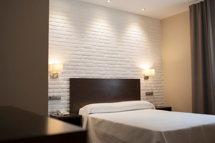 Imagen de la habitación del Hotel Restaurante El Corte. Foto 5