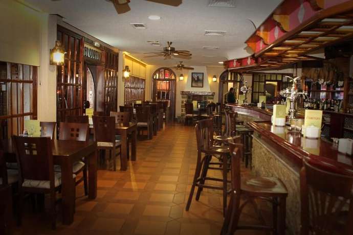 Imagen del bar/restaurante del Hotel Restaurante El Cortijo de Miajadas. Foto 5