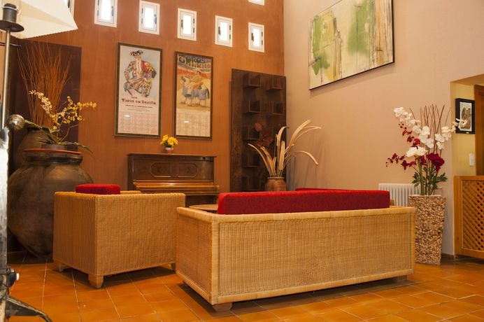 Imagen de los interiores del Hotel Restaurante El Tablazo. Foto 20