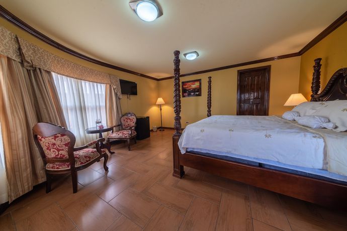 Imagen de la habitación del Hotel Restaurante Imperio Inn. Foto 7