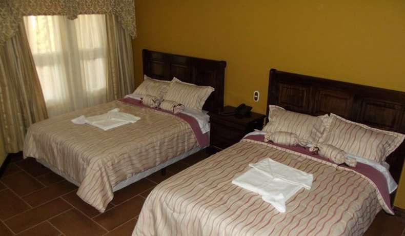 Imagen de la habitación del Hotel Restaurante Imperio Inn. Foto 11