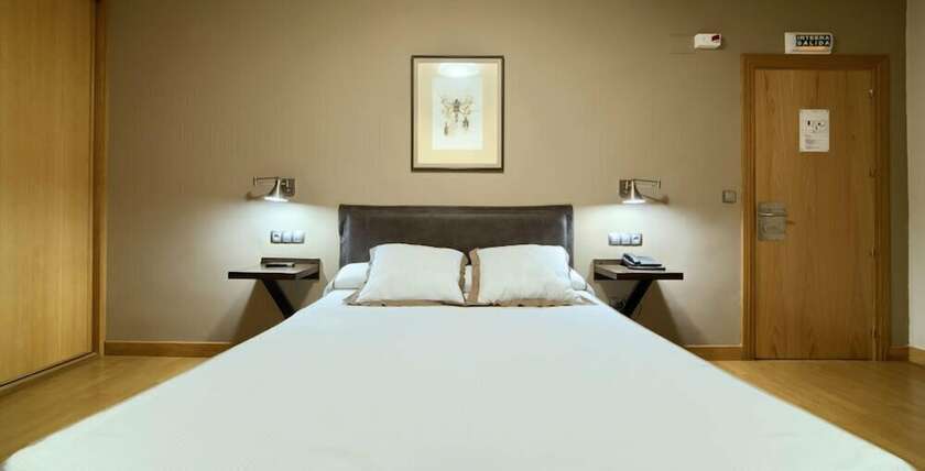 Imagen general del Hotel Restaurante Izar-Ondo. Foto 10