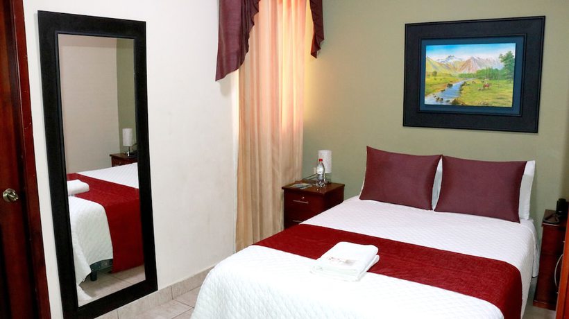 Imagen de la habitación del Hotel Restaurante LA HABANA. Foto 13