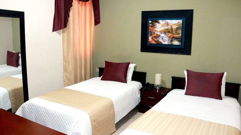 Imagen de la habitación del Hotel Restaurante LA HABANA. Foto 20