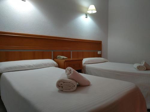 Imagen de la habitación del Hotel Restaurante La Rabida. Foto 10