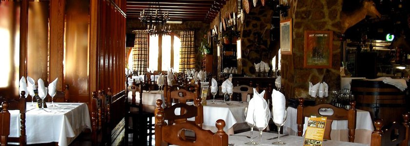 Imagen del bar/restaurante del Hotel Restaurante La Teja. Foto 7