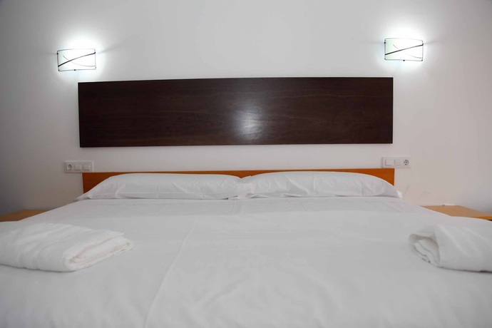 Imagen de la habitación del Hotel Restaurante Lorenzo. Foto 4