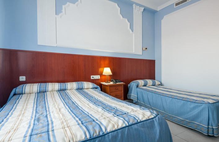 Imagen de la habitación del Hotel Restaurante Los Molinos. Foto 9