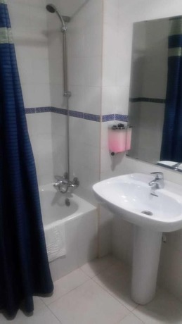 Imagen de la habitación del Hotel Restaurante Los Molinos. Foto 12