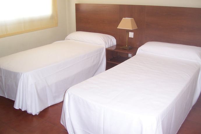 Imagen de la habitación del Hotel Restaurante Los Prados. Foto 11