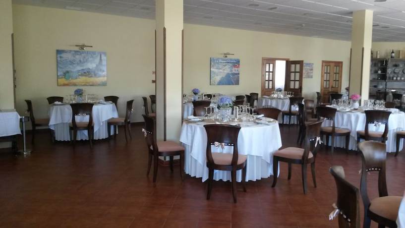Imagen del bar/restaurante del Hotel Restaurante Los Prados. Foto 4