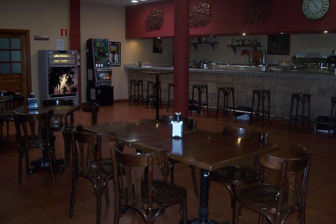 Imagen del bar/restaurante del Hotel Restaurante Los Prados. Foto 5