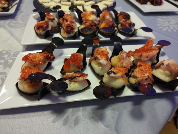 Imagen del bar/restaurante del Hotel Restaurante Los Rosales. Foto 6