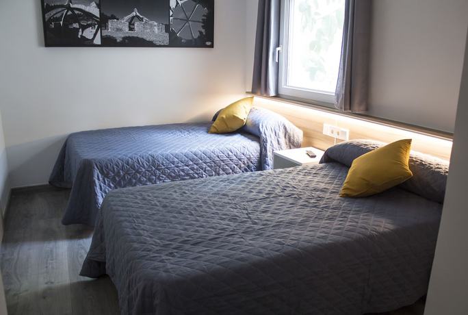 Imagen de la habitación del Hotel Restaurante Pensi&oacute;n Mariola. Foto 12