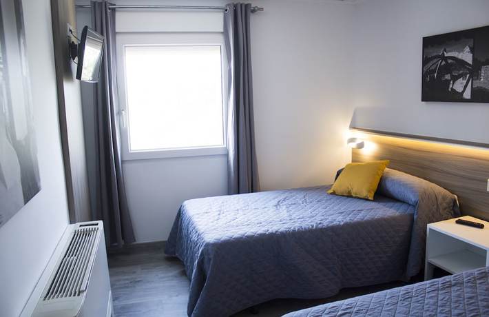 Imagen de la habitación del Hotel Restaurante Pensi&oacute;n Mariola. Foto 14