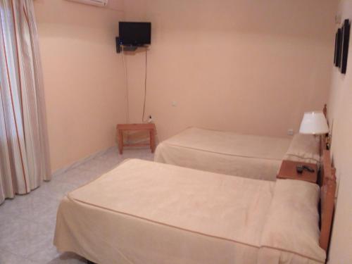 Imagen general del Hotel Restaurante Pe&ntilde;arroya. Foto 5