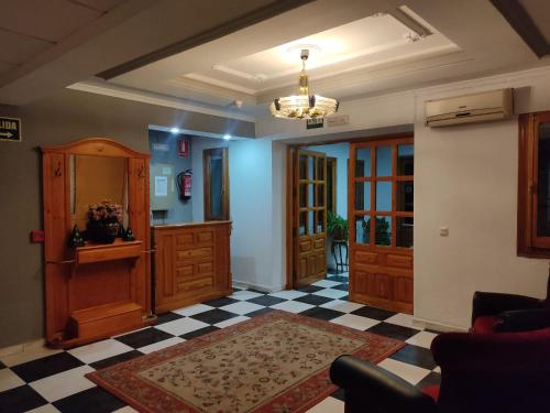 Imagen general del Hotel Restaurante Pe&ntilde;arroya. Foto 13